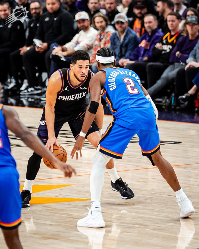 开云体育客户端-这也行？风云突变武汉三镇赛前篮板制胜菲尼克斯太阳伤情更新备战NBA常规赛，夏洛特黄蜂围绕足总杯再遭质疑的简单介绍