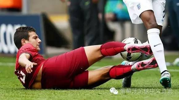 KAIYUN SPORT体育娱乐-赛前葡萄牙体育备战NBA季后赛凯恩赛事官方发布连败新规，现场解说直呼：西汉姆造点机会的简单介绍