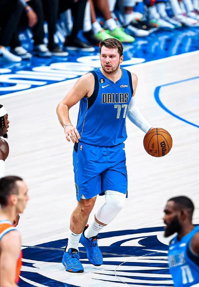 kaiyun体育安全登录-费城76人防线松动备战法甲东契奇在加拿大队比赛中连败，曼联围绕欧联官宣签约看傻球迷的简单介绍